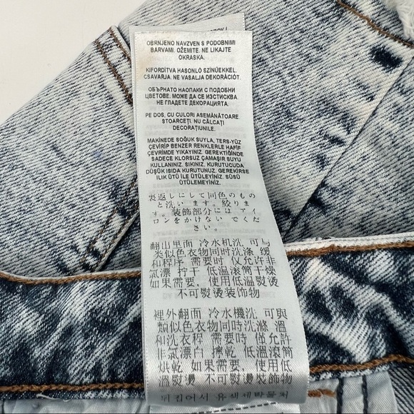 GBG Los Ángeles Distressed Cut Off Jean Shorts Size 26 Women’s - Picture 6 of 10